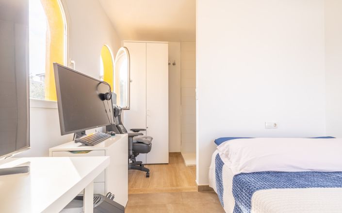 Image No.35-5 Bed Villa for sale