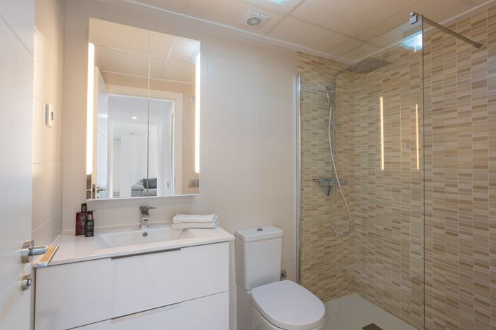 Image No.11-3 Bed Apartment for sale