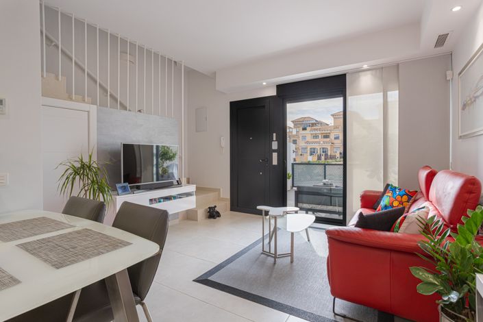 Image No.5-3 Bed Townhouse for sale