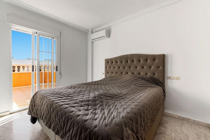 Image No.11-Villa de 3 chambres à vendre à Orihuela Costa