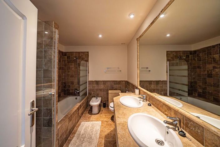 Image No.12-3 Bed Penthouse for sale