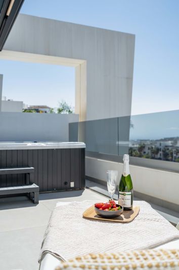 Image No.20-Penthouse de 2 chambres à vendre à Estepona