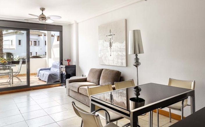 Image No.10-Appartement de 2 chambres à vendre à Estepona