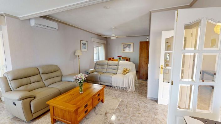 Image No.8-3 Bed Villa for sale