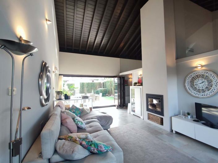 Image No.3-2 Bed Villa for sale