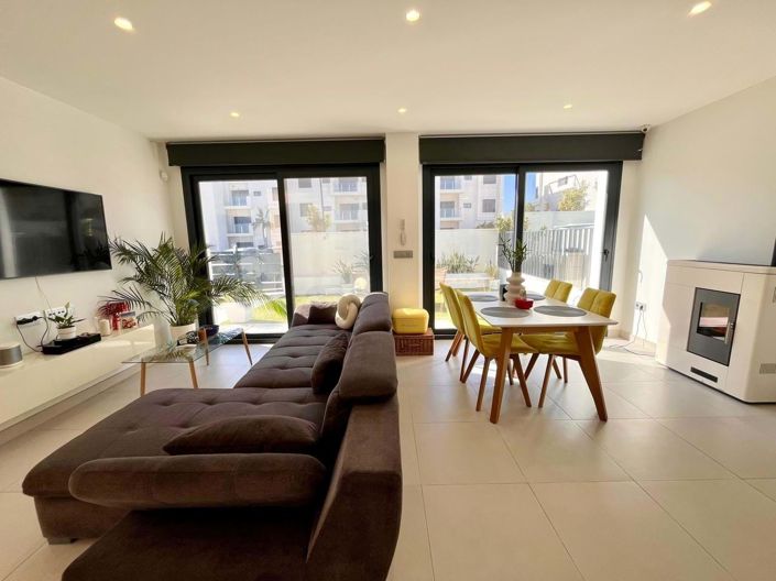 Image No.4-Villa de 3 chambres à vendre à Pilar de la Horadada