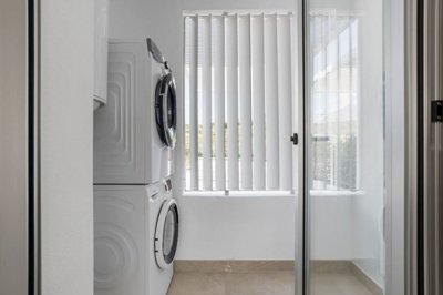 1447-611815-78d1f4f8b6655591b02d22fabb36a692d