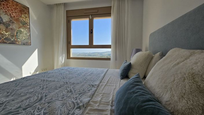 Image No.16-3 Bed Townhouse for sale