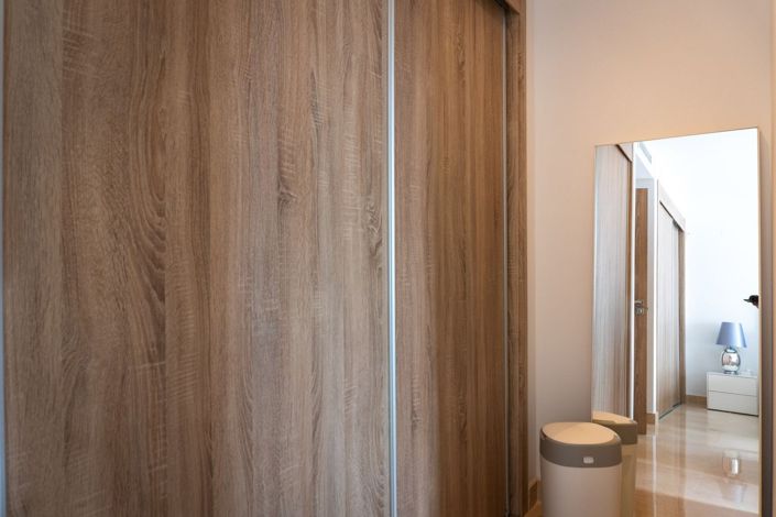 Image No.20-3 Bed Townhouse for sale