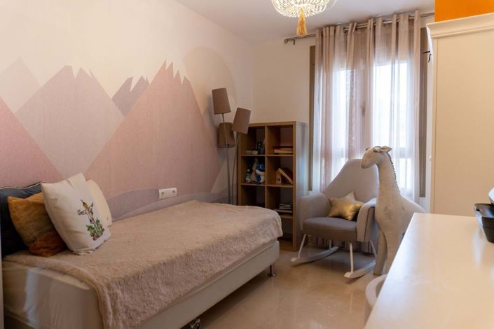 Image No.27-3 Bed Townhouse for sale