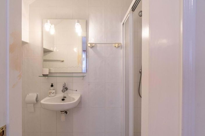 Image No.12-4 Bed Villa for sale