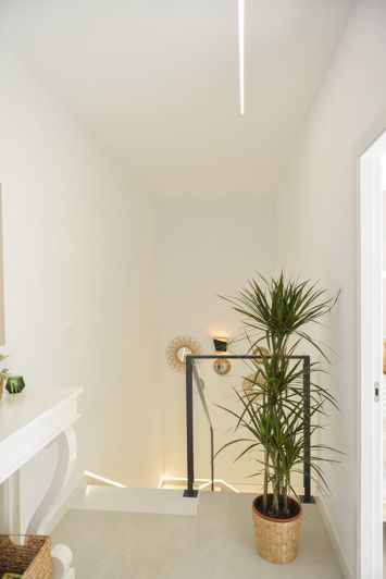 Image No.36-3 Bed Villa for sale