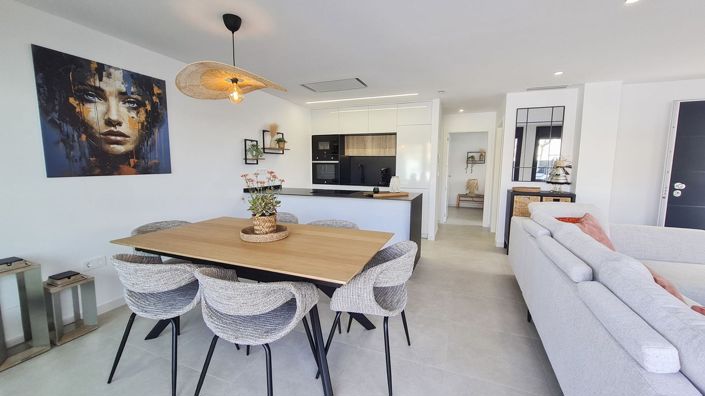 Image No.4-3 Bed Villa for sale