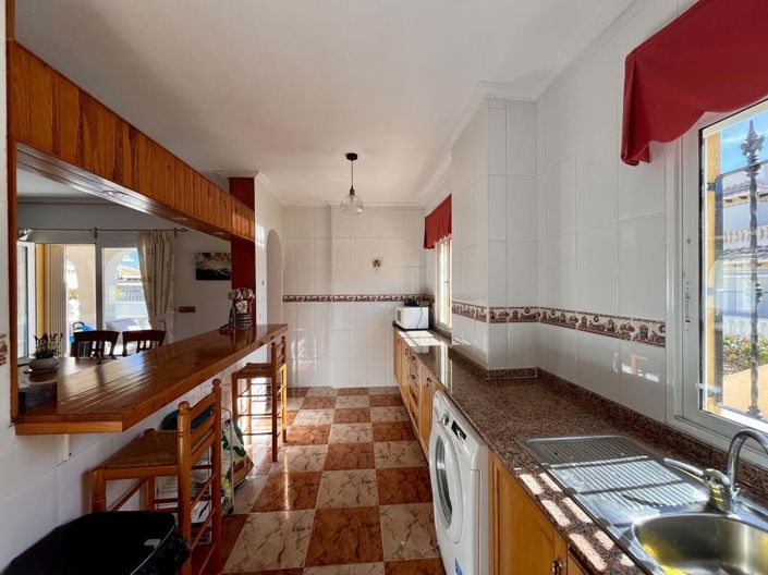 Image No.14-Villa de 4 chambres à vendre à Orihuela Costa