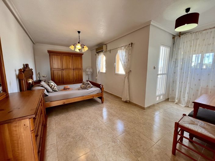 Image No.25-Villa de 4 chambres à vendre à Orihuela Costa