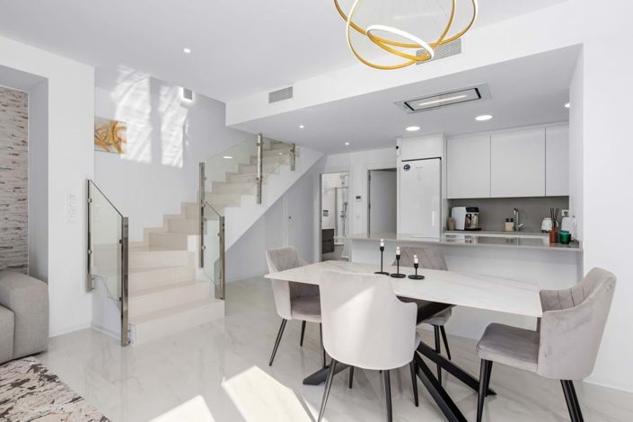 Image No.3-3 Bed Villa for sale