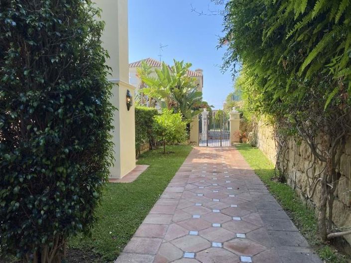 Image No.35-Villa de 5 chambres à vendre à Mijas Costa