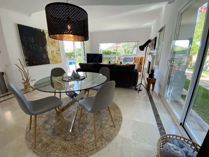 Image No.6-Villa de 5 chambres à vendre à Mijas Costa