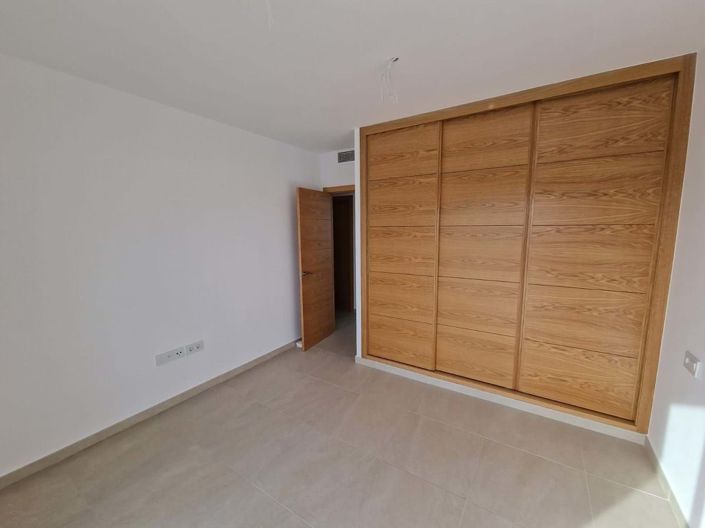 Image No.21-4 Bed Villa for sale