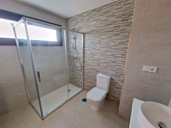 Image No.27-4 Bed Villa for sale