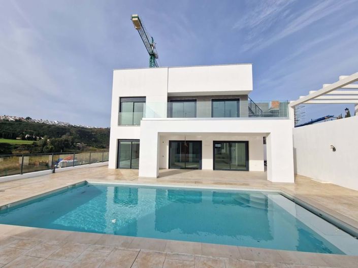 Image No.5-4 Bed Villa for sale