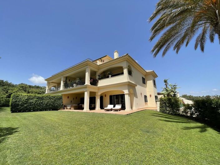 Image No.22-3 Bed Apartment for sale