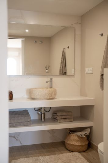 Image No.10-3 Bed Apartment for sale