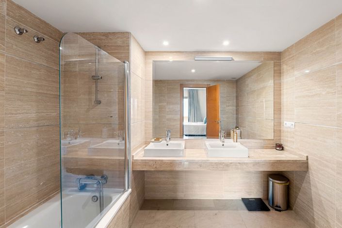 Image No.16-2 Bed Apartment for sale