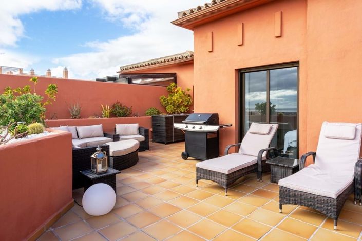 Image No.11-2 Bed Apartment for sale