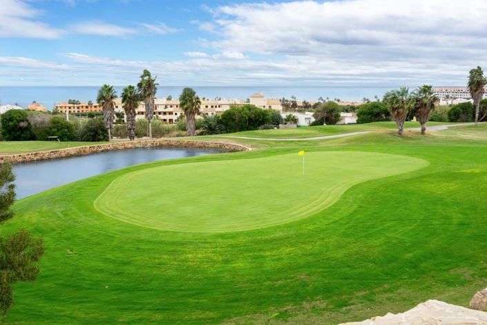 Image No.31-2 Bed Apartment for sale