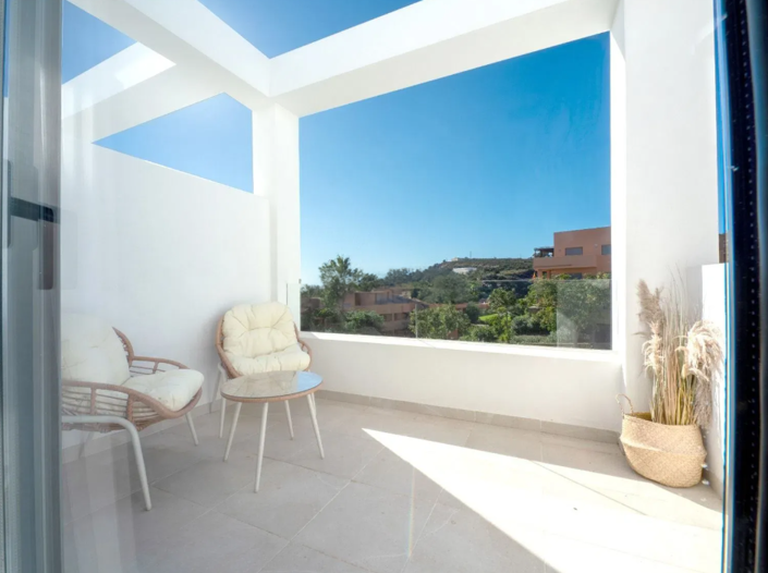 Image No.10-3 Bed Villa for sale