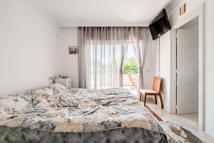 Image No.10-3 Bed Townhouse for sale