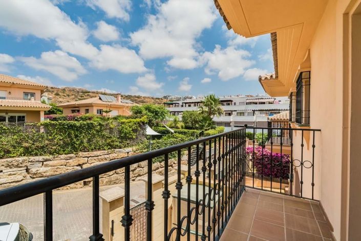 Image No.23-3 Bed Townhouse for sale