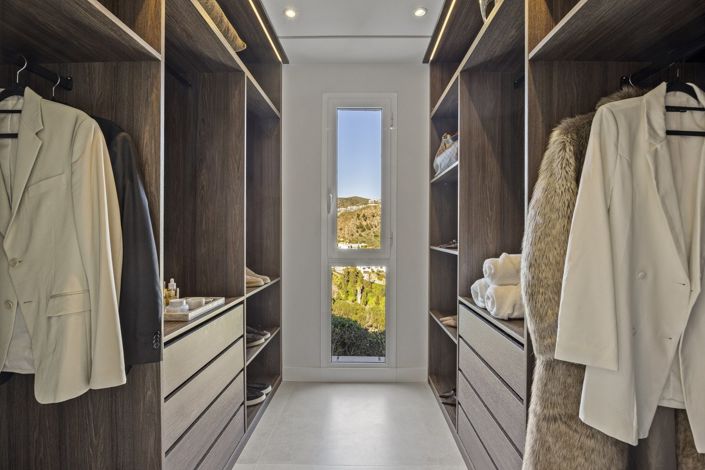 Image No.16-3 Bed Apartment for sale