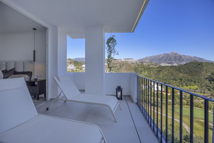 Image No.17-3 Bed Apartment for sale