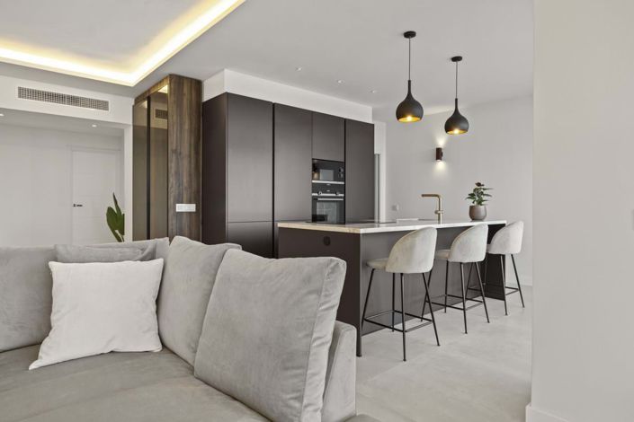 Image No.27-3 Bed Apartment for sale