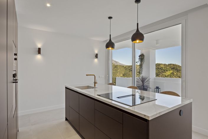 Image No.28-3 Bed Apartment for sale