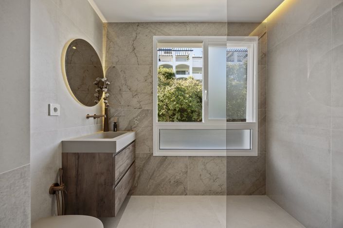 Image No.31-3 Bed Apartment for sale