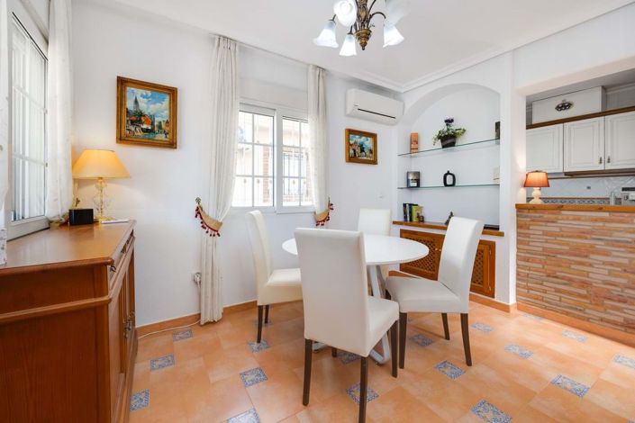 Image No.8-Villa de 3 chambres à vendre à Orihuela Costa