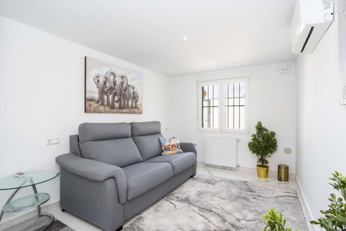 Image No.26-3 Bed Villa for sale