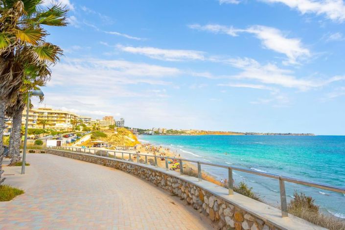 Image No.33-Appartement de 2 chambres à vendre à Orihuela Costa