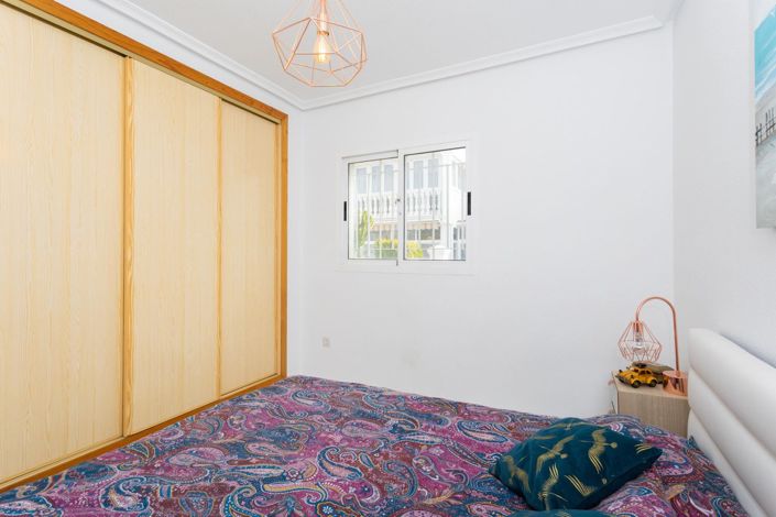 Image No.16-3 Bed Townhouse for sale