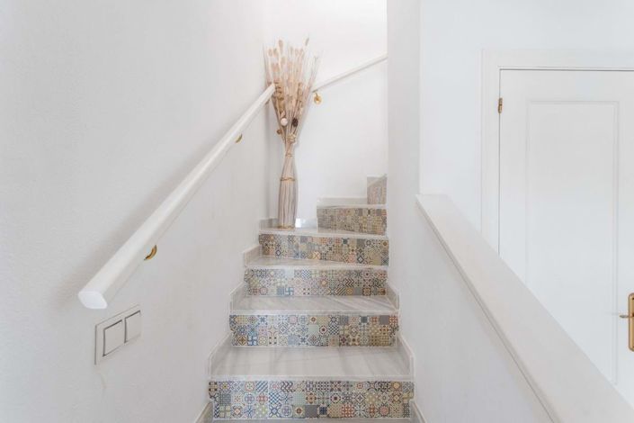 Image No.18-3 Bed Townhouse for sale