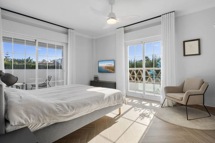 Image No.29-4 Bed Villa for sale