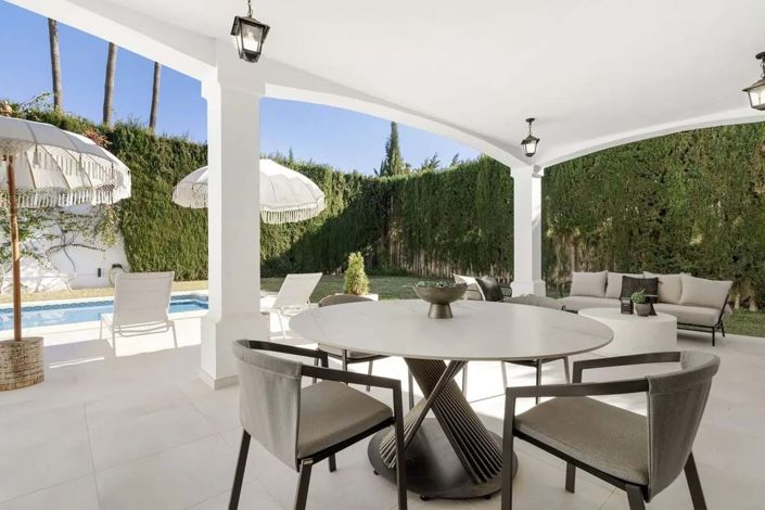 Image No.9-4 Bed Villa for sale