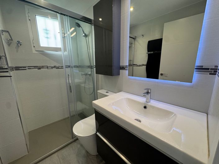 Image No.11-Appartement de 2 chambres à vendre à Villamartin