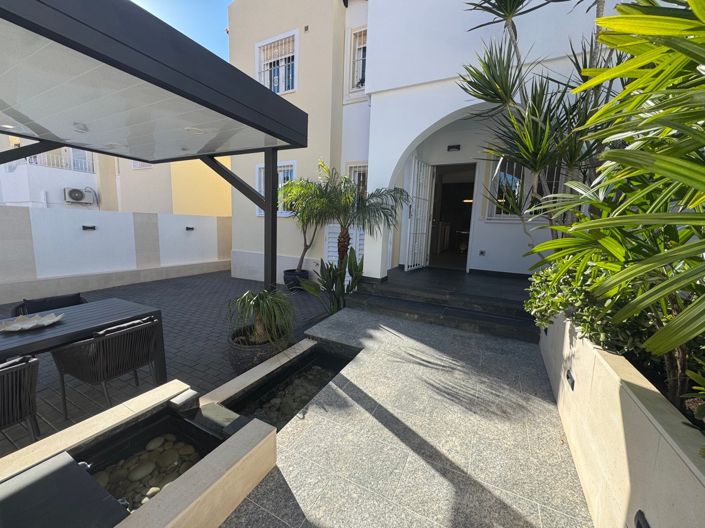 Image No.2-Appartement de 2 chambres à vendre à Villamartin