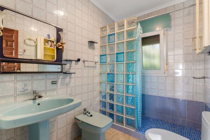 Image No.20-3 Bed Villa for sale