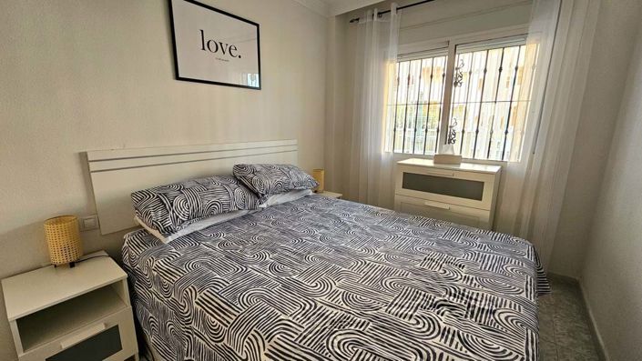 Image No.10-Appartement de 2 chambres à vendre à Orihuela Costa