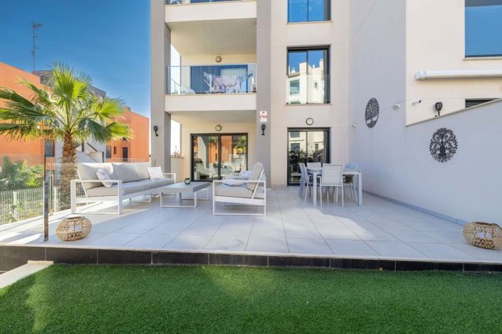 Image No.2-Appartement de 2 chambres à vendre à Villamartin